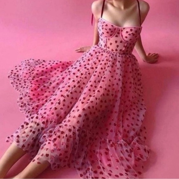 Betsey Johnson Heart Dress | Size 8 | Viral TikTok - Picture 2 of 16